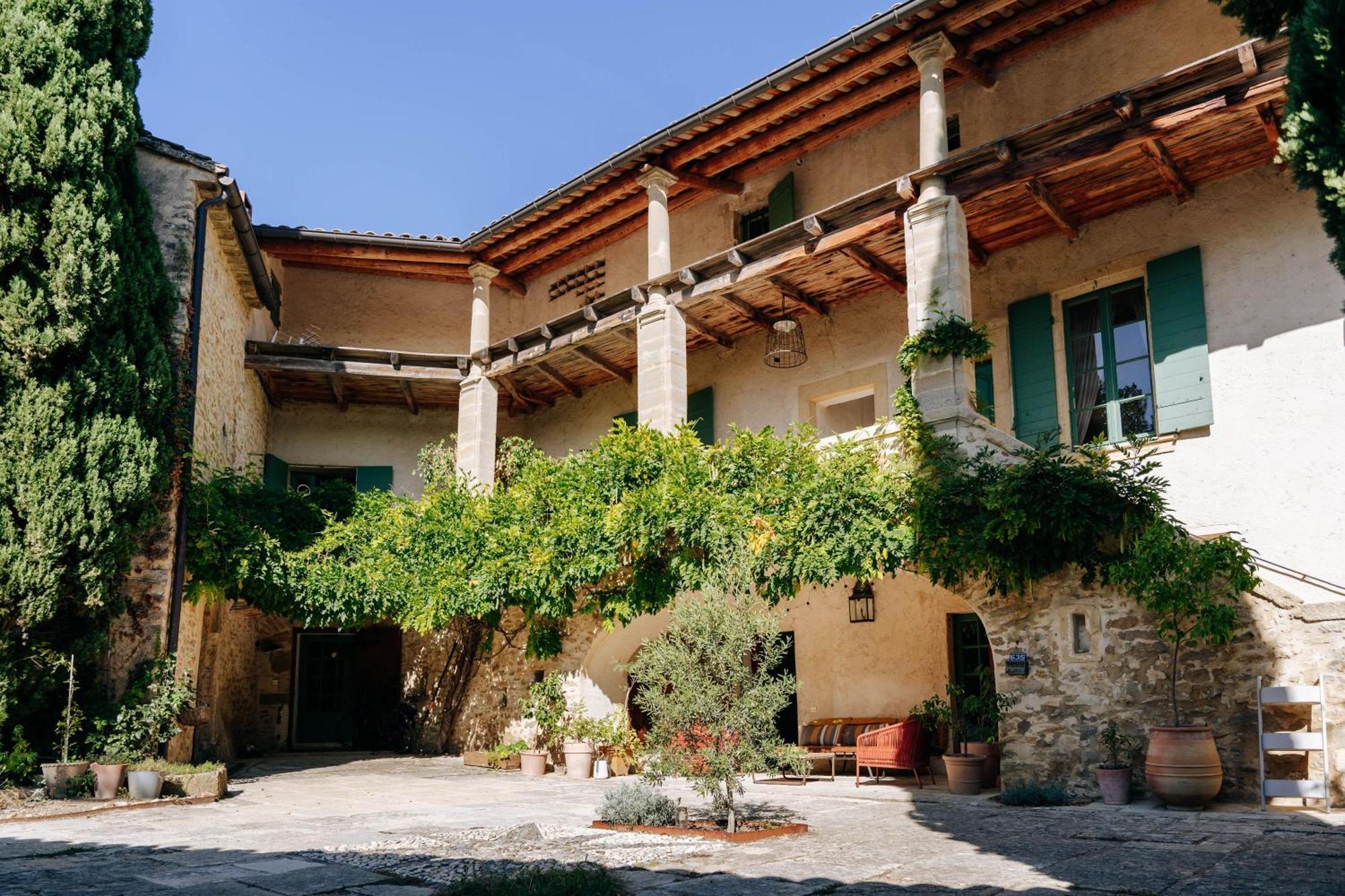 Maison 1643 Laudun Exteriér fotografie